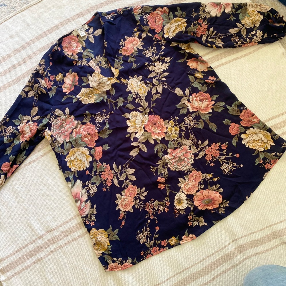 Maternity blouse
